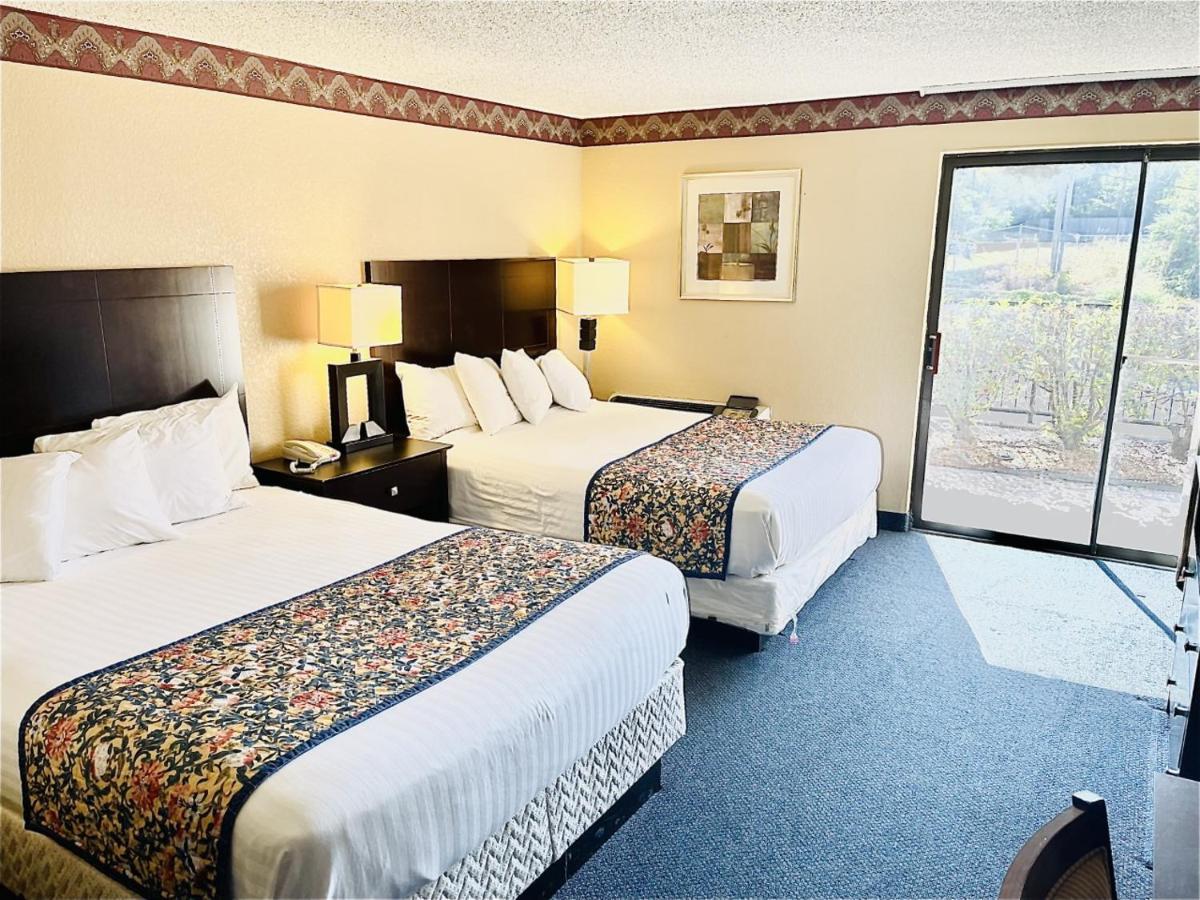 Ok Hotel Oklahoma City Bagian luar foto
